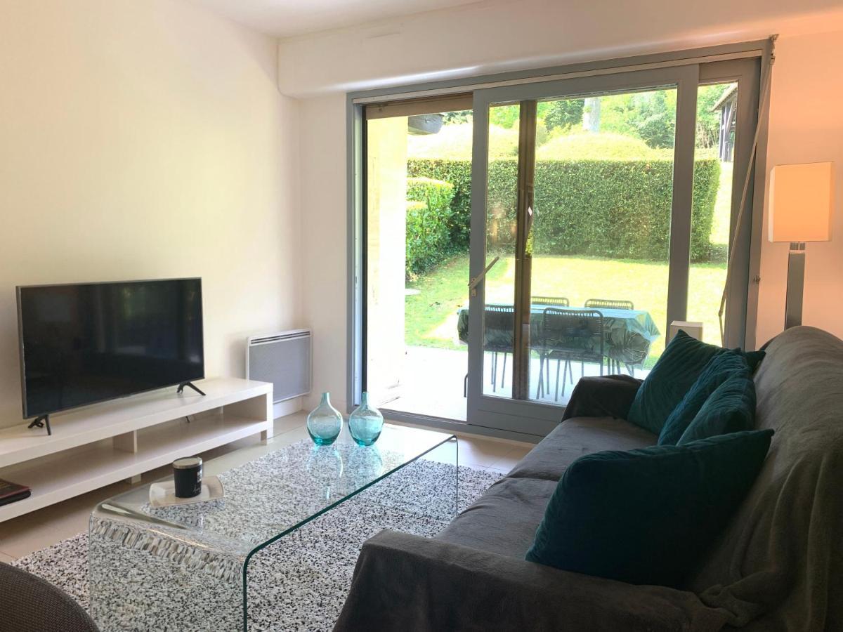 Rez-De-Jardin - Residence Avec Piscine - Deauville Exteriör bild